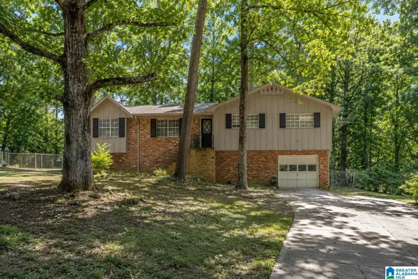 1421 BREWSTER CIRCLE, Birmingham, AL 35235