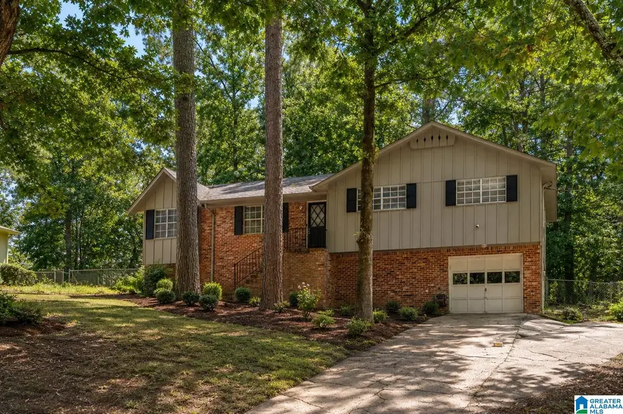 1421 BREWSTER CIRCLE, Birmingham, AL 35235 - #2