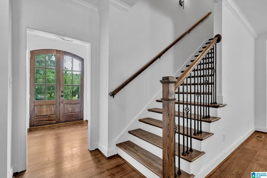 1147 RIVERCHASE PARKWAY W, Hoover, AL 35244 - #2