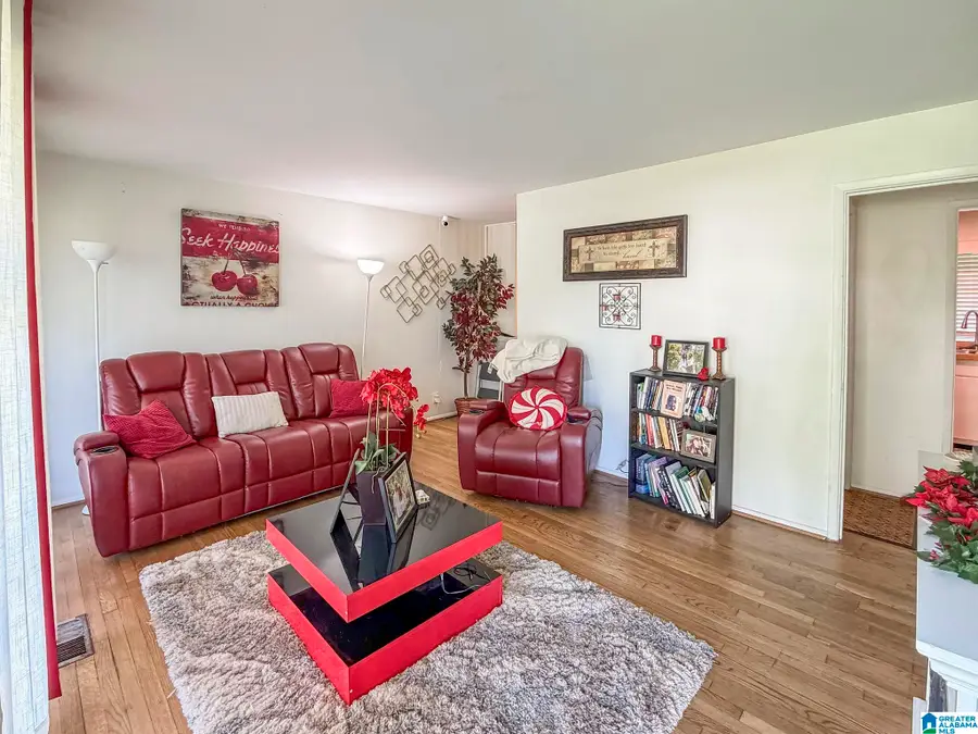 1404 36TH STREET N, Birmingham, AL 35234 - #2