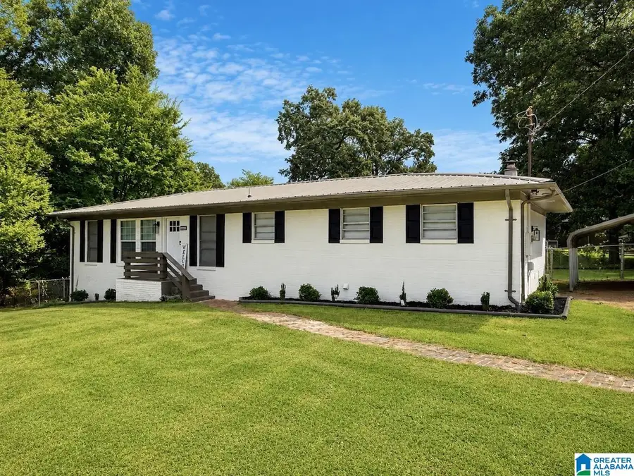 2601 RIDGEWOOD ROAD, Fultondale, AL 35068 - #2
