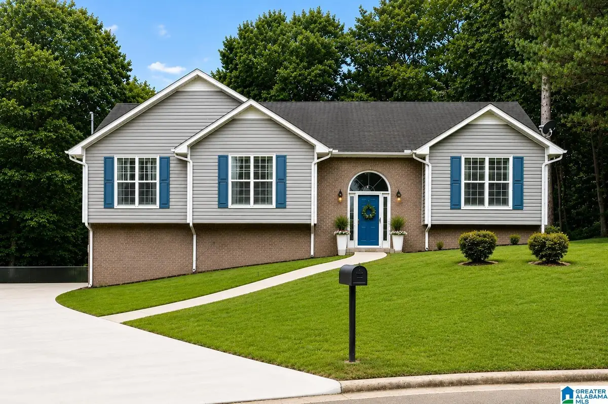 104 FOREST HILLS TERRACE, Alabaster, AL 35007 - #1