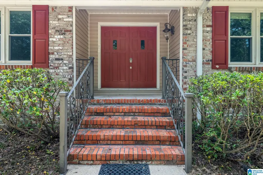 137 OLD SPANISH TRAIL, Alabaster, AL 35007 - #2