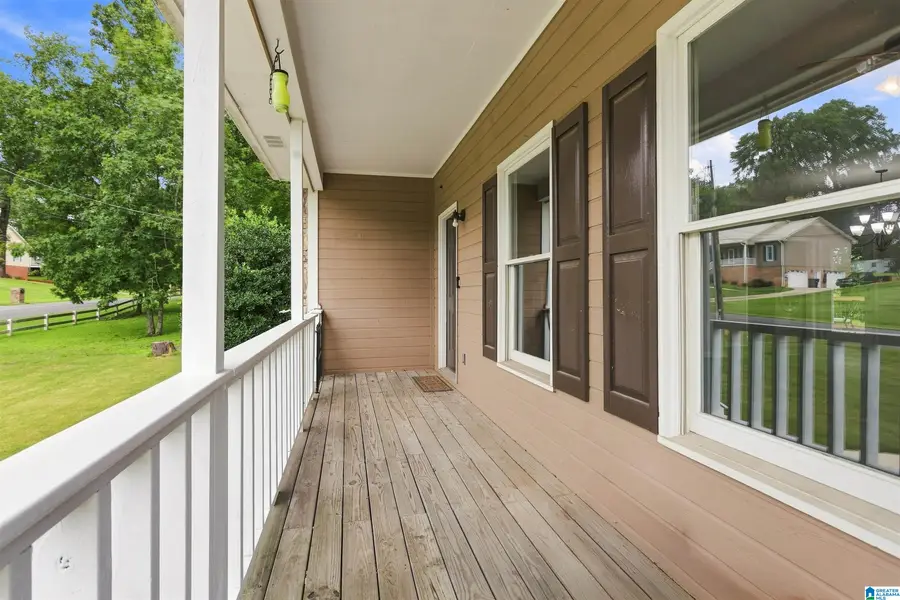 846 HONEYSUCKLE DRIVE, Fultondale, AL 35068 - #3