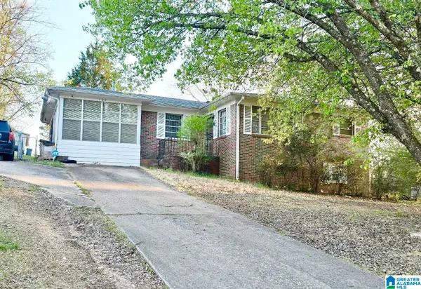 109 26TH AVENUE NE, Center point, AL 35215