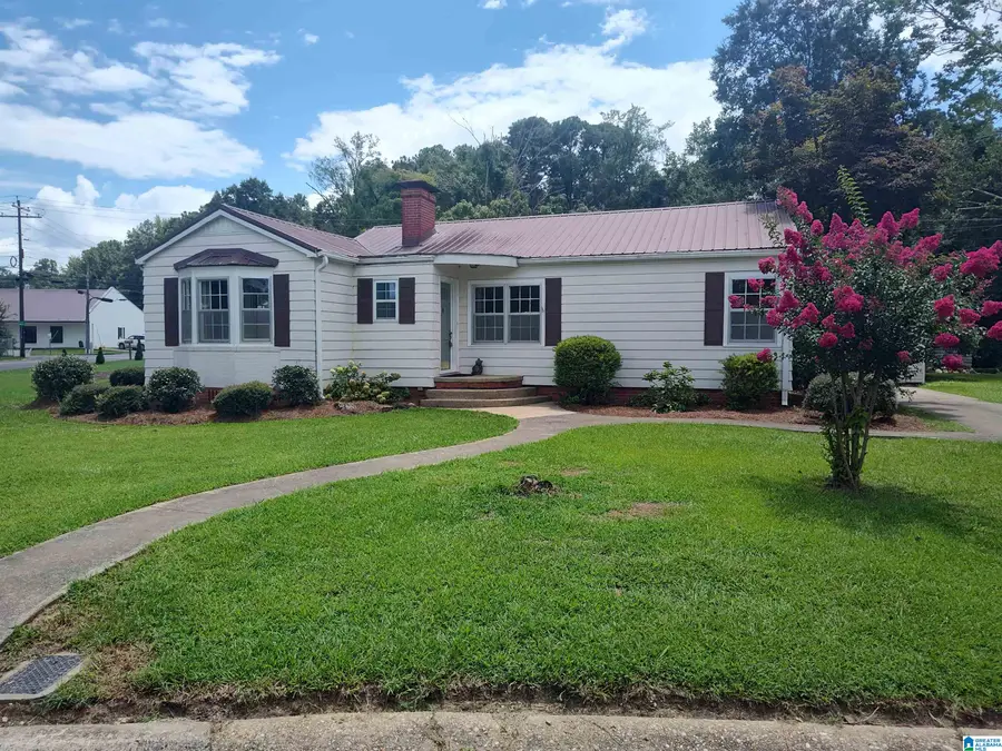 219 ANNISTON DRIVE, Sylacauga, AL 35150 - #3