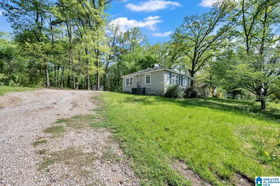 128 14TH AVENUE NW, Center Point, AL 35215 - #2
