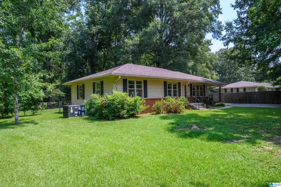 141 DUNWAR DRIVE, Calera, AL 35040 - #3