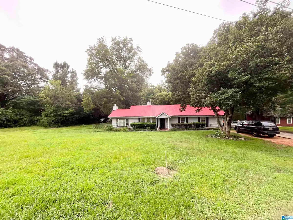 916 LYNNDALE LANE, Birmingham, AL 35214 - #1