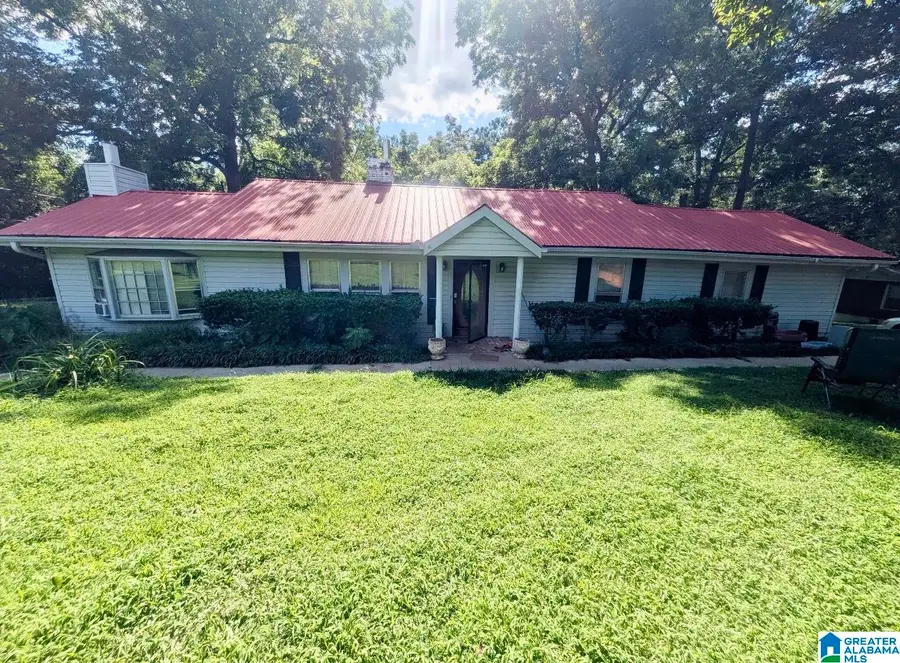 916 LYNNDALE LANE, Birmingham, AL 35214 - #2