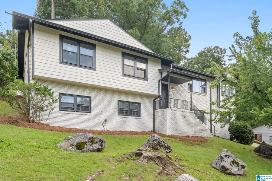 4813 CLAIRMONT AVENUE S, Birmingham, AL 35222 - #2