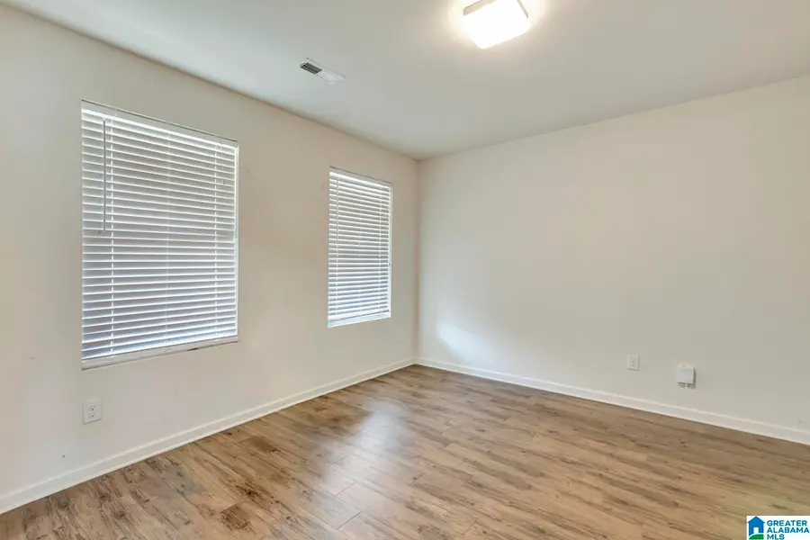 4622 WOODFORD CIRCLE, Bessemer, AL 35022 - #3