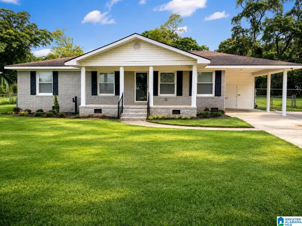 1008 26TH AVENUE N, Hueytown, AL 35023
