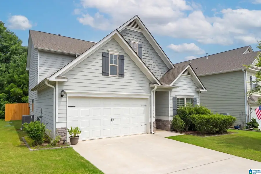 375 LAKERIDGE DRIVE, Trussville, AL 35173 - #2