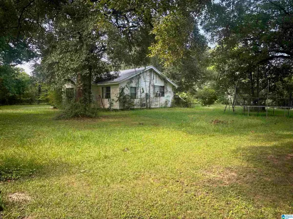 2124 MORGAN ROAD, Bessemer, AL 35022
