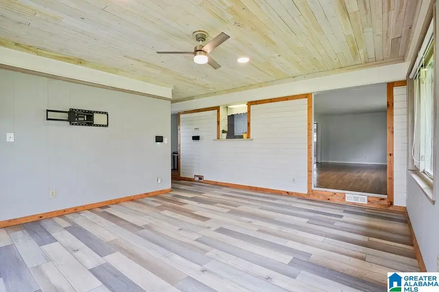 929 5TH WAY, Pleasant Grove, AL 35127 - #2
