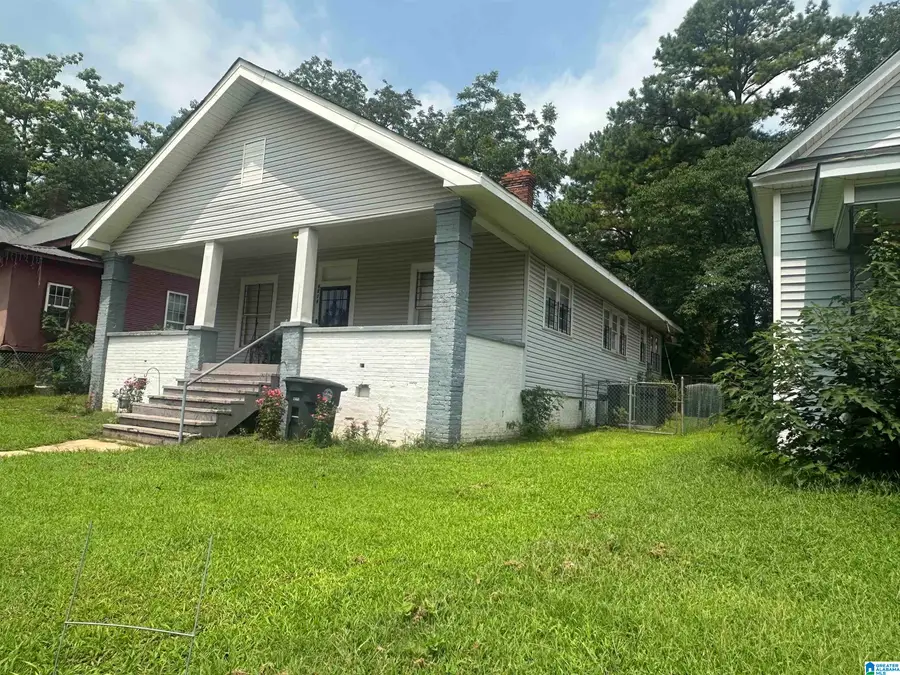 1704 MCMILLON AVENUE SW, Birmingham, AL 35211 - #2
