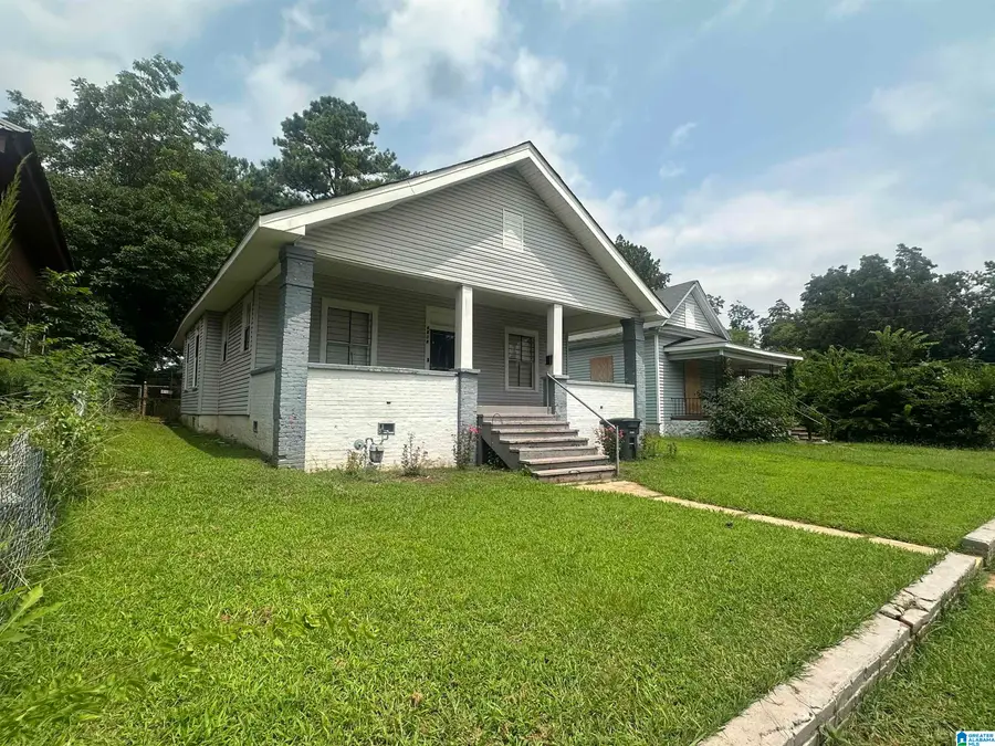 1704 MCMILLON AVENUE SW, Birmingham, AL 35211 - #3