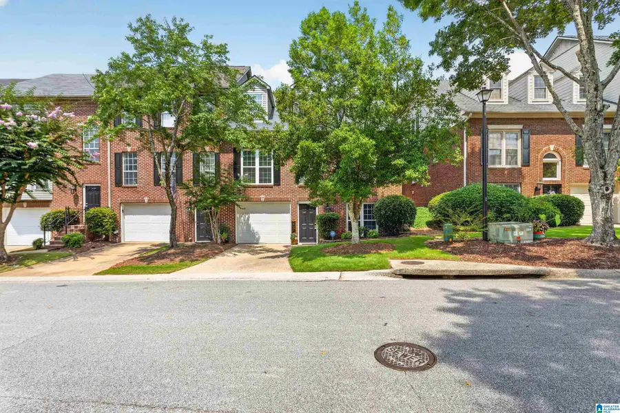 207 MEADOW CROFT CIRCLE, Birmingham, AL 35242 - #2