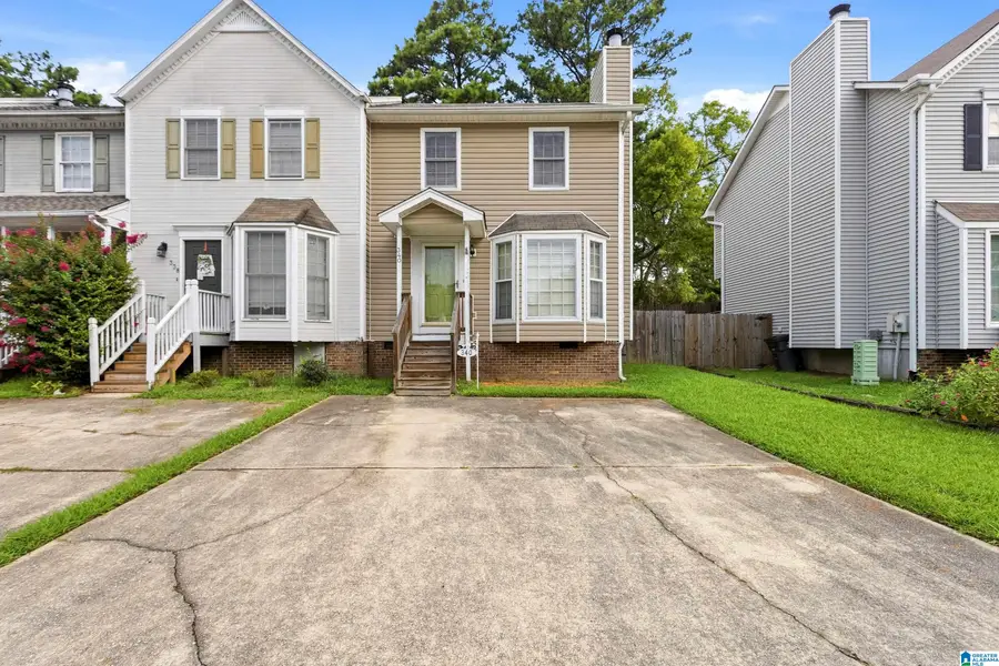 340 JAMESTOWN MANOR DRIVE, Gardendale, AL 35071 - #2
