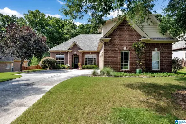 229 PARK LAKE TRACE, Helena, AL 35080