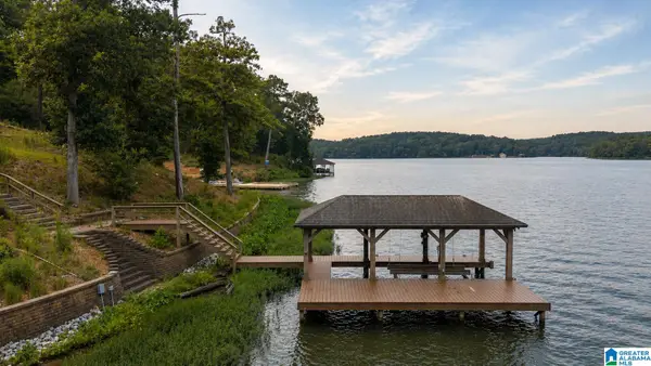 2244 SHORE SIDE LANE, Sylacauga, AL 35151