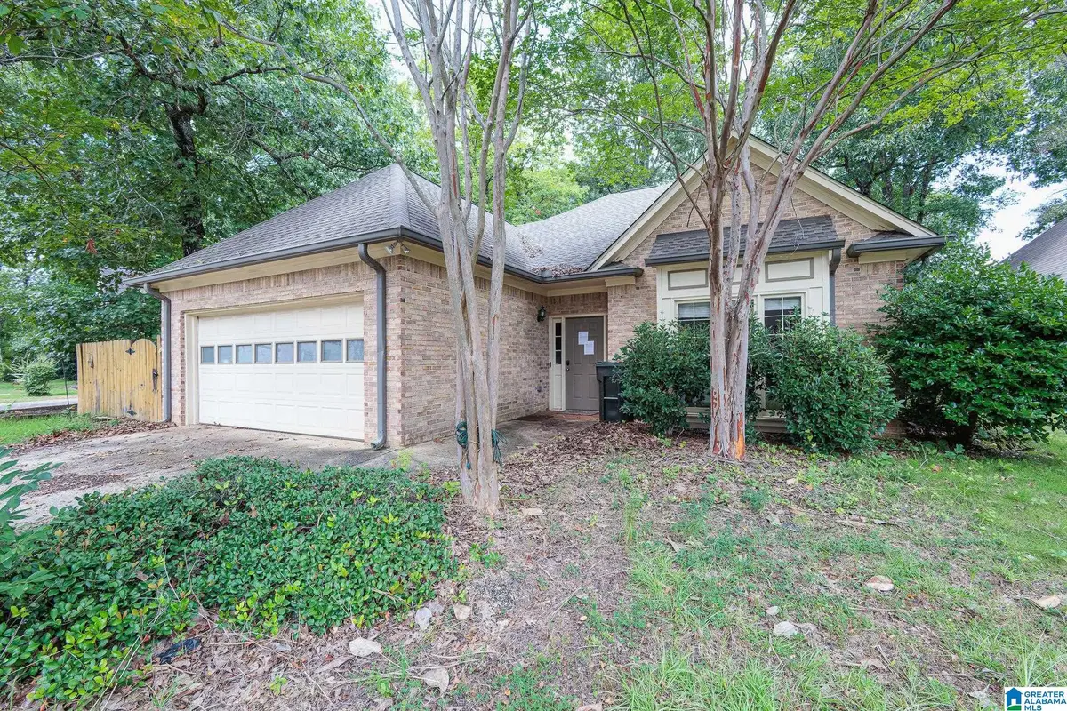 2705 WELLINGTON CIRCLE, Pelham, AL 35124 - #1