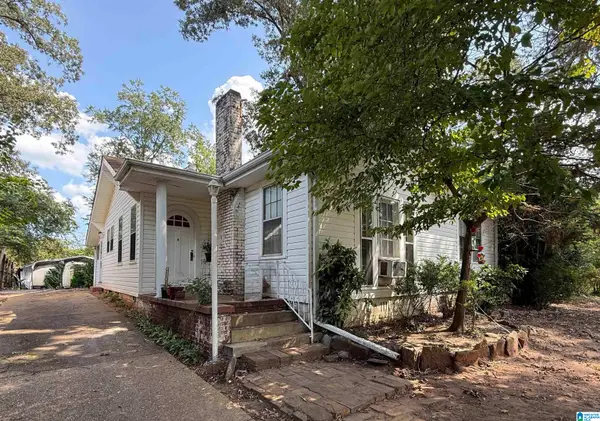 3007 CIRCLE DRIVE, Hueytown, AL 35023