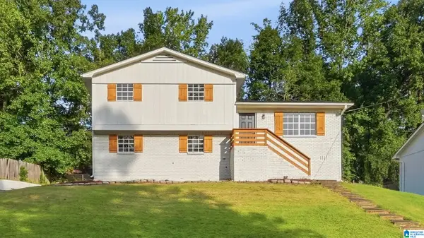 1415 CREEKWOOD CIRCLE, Birmingham, AL 35235