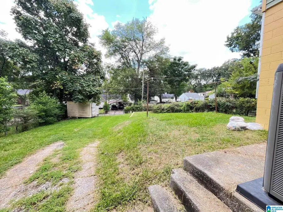 1617 BUSH BOULEVARD W, Birmingham, AL 35208 - #3