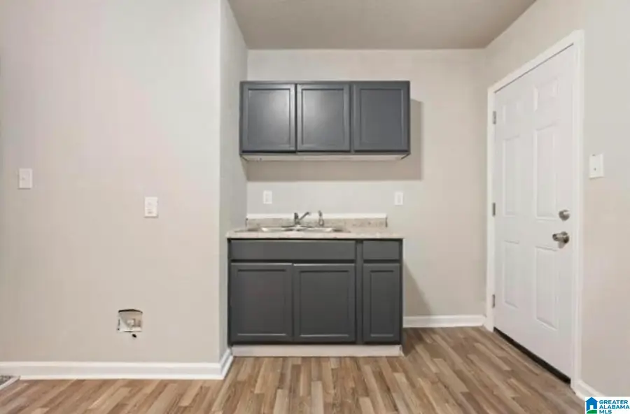 121 15TH AVENUE N, Birmingham, AL 35204 - #2