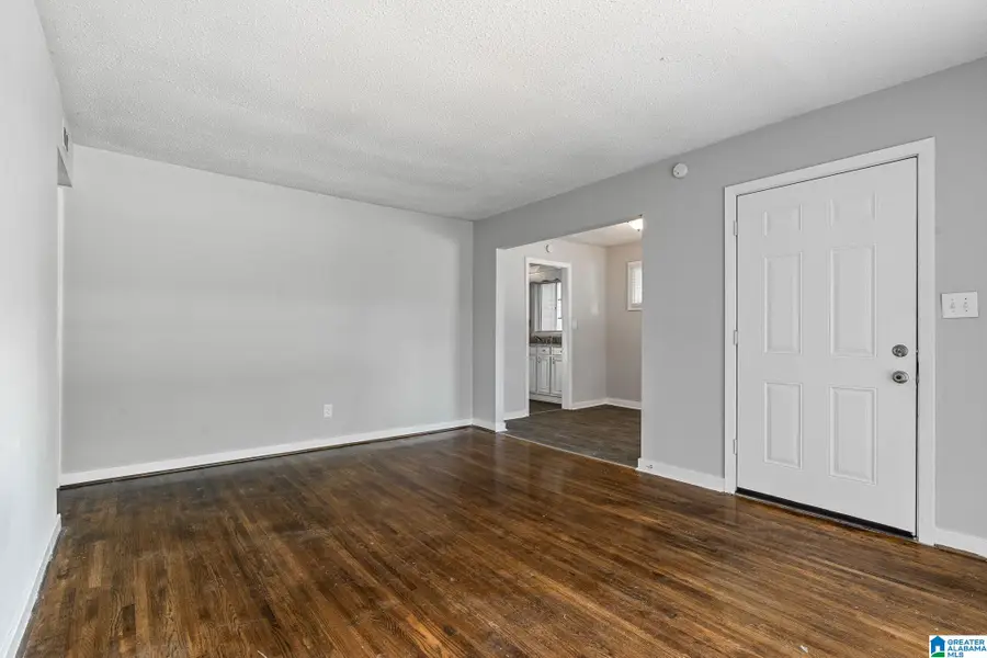 224 13TH AVENUE NE, Birmingham, AL 35215 - #3