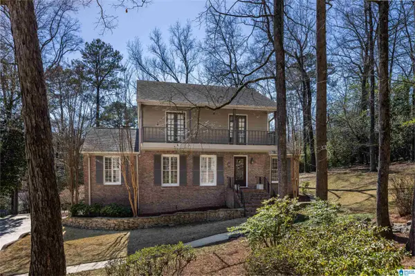 3716 DOVER DRIVE, Mountain brook, AL 35223