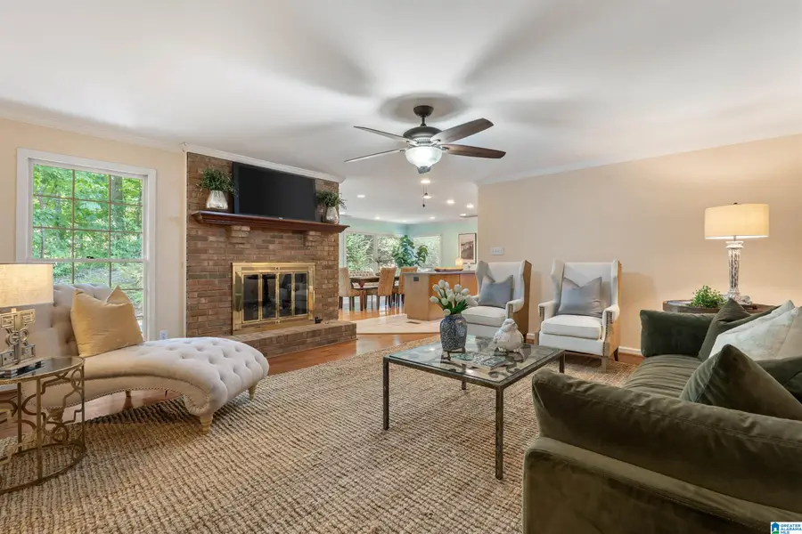408 VESCLUB LANE, Vestavia Hills, AL 35216 - #2