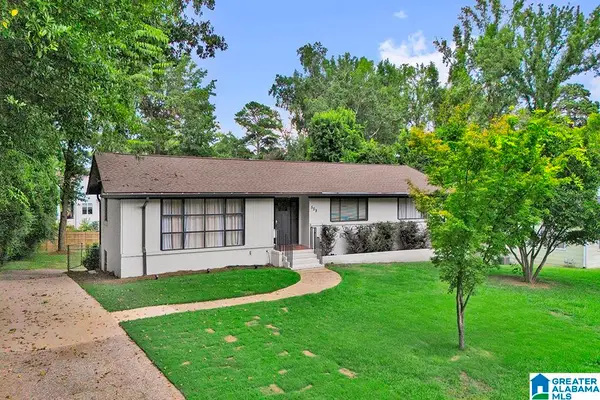 559 PARK TERRACE, Hoover, AL 35226