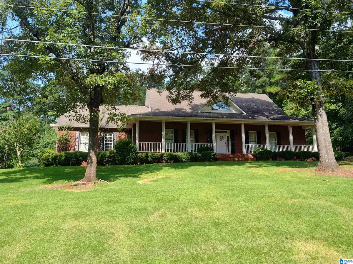 1500 W MAGNOLIA DRIVE, Sylacauga, AL 35150 - #1