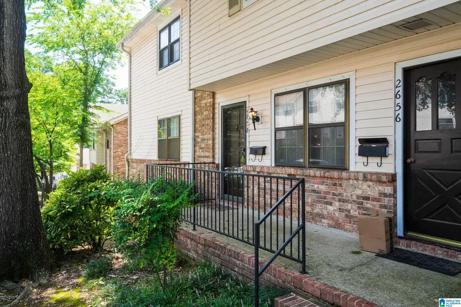 2658 SOUTHBURY CIRCLE, Vestavia Hills, AL 35216 - #2
