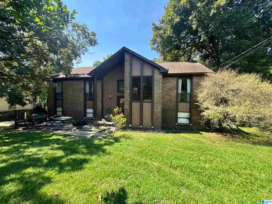 545 SOUTHERN HILLS DRIVE, Calera, AL 35040 - #3