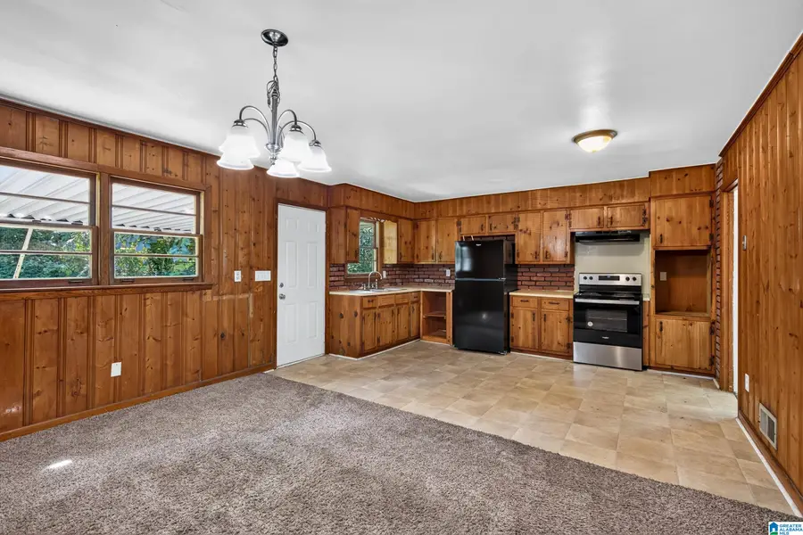 431 26TH AVENUE NW, Center Point, AL 35215 - #3