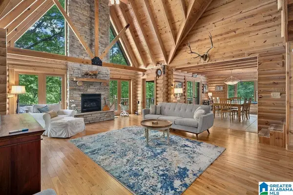 322 BLUE WATER POINTE DRIVE, Jasper, AL 35504