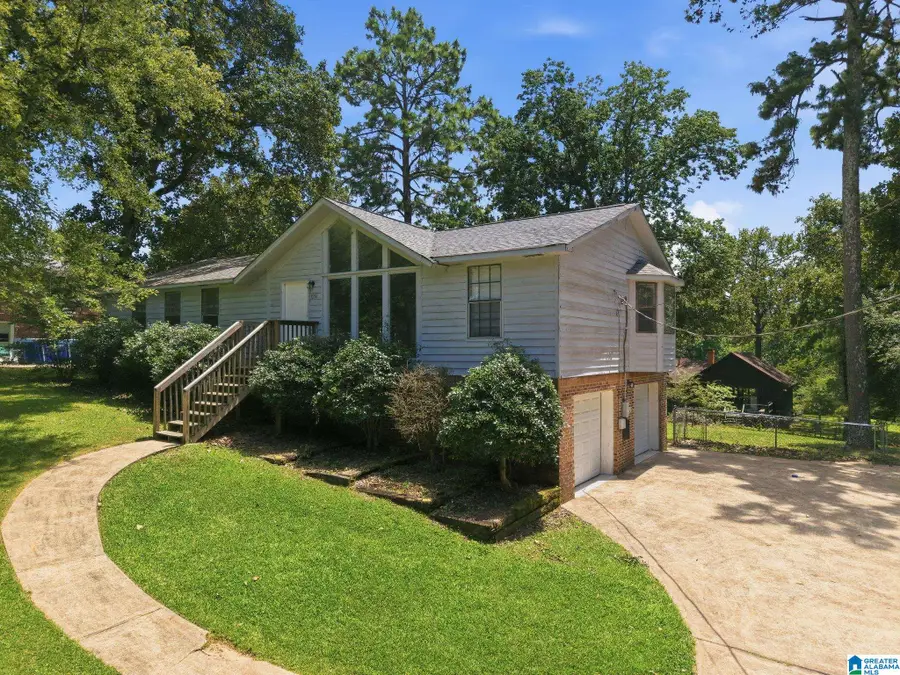 1256 GLENRIDGE LANE, Bessemer, AL 35022 - #2