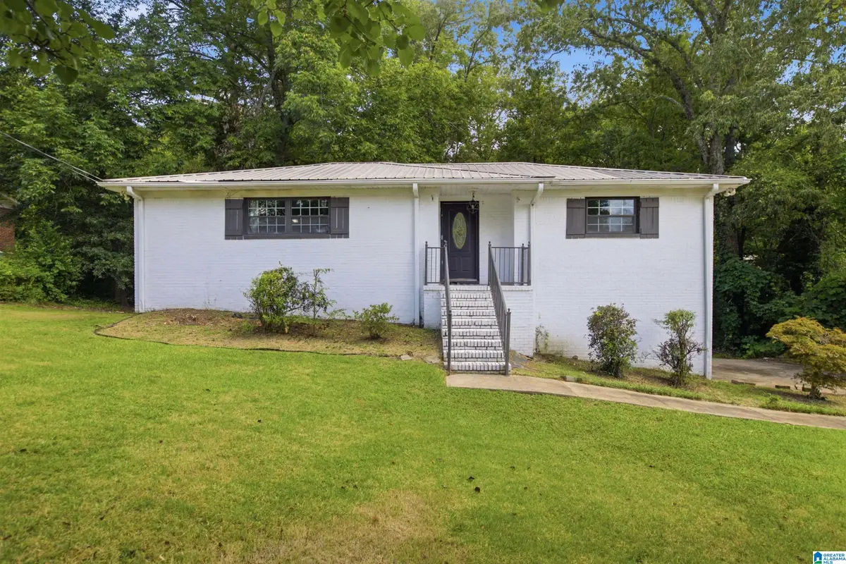 713 3RD TERRACE, Pleasant Grove, AL 35127 - #1
