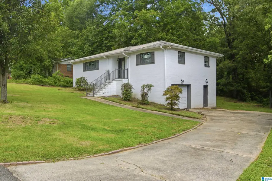 713 3RD TERRACE, Pleasant Grove, AL 35127 - #3