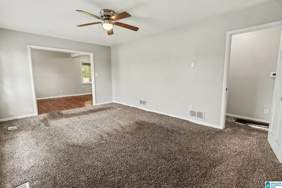 508 26TH AVENUE NE, Center Point, AL 35215 - #3