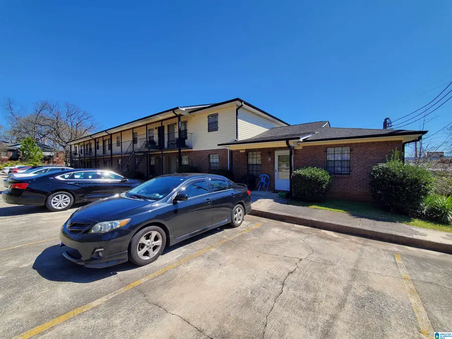 3004 AVENUE W, Birmingham, AL 35208 - #3