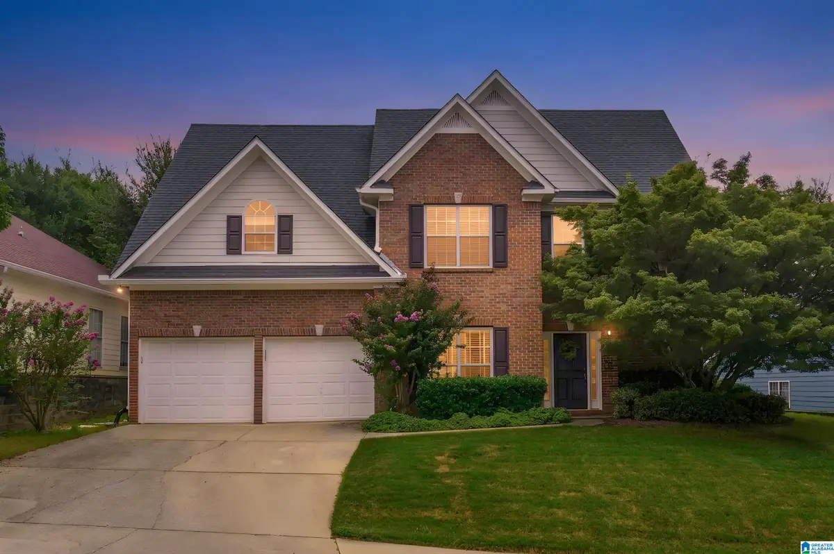 2517 MOUNTAIN COVE, Hoover, AL 35226 - #1