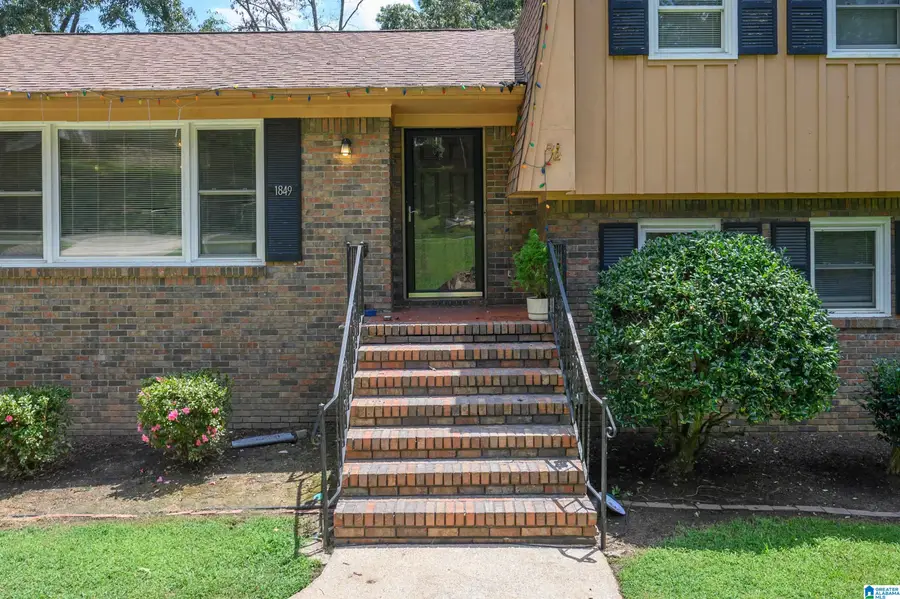 1849 TALL TIMBERS DRIVE, Hoover, AL 35226 - #3