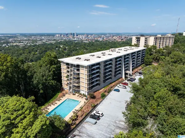 1120 BEACON PARKWAY E, Homewood, AL 35209