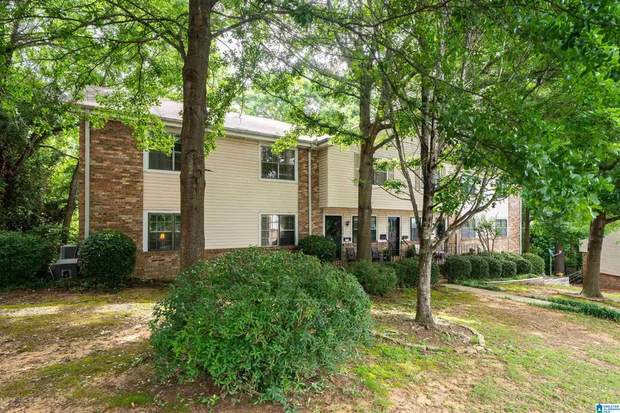 2703 SOUTHBURY CIRCLE, Vestavia Hills, AL 35216 - #2