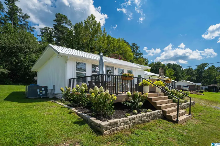 611 LAKESHORE DRIVE, Oneonta, AL 35121 - #2